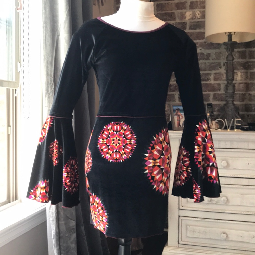 Black Velvet Hippie Boho Long  Sleeve Mini Dress S